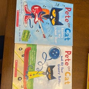 7 Pete the Cat books